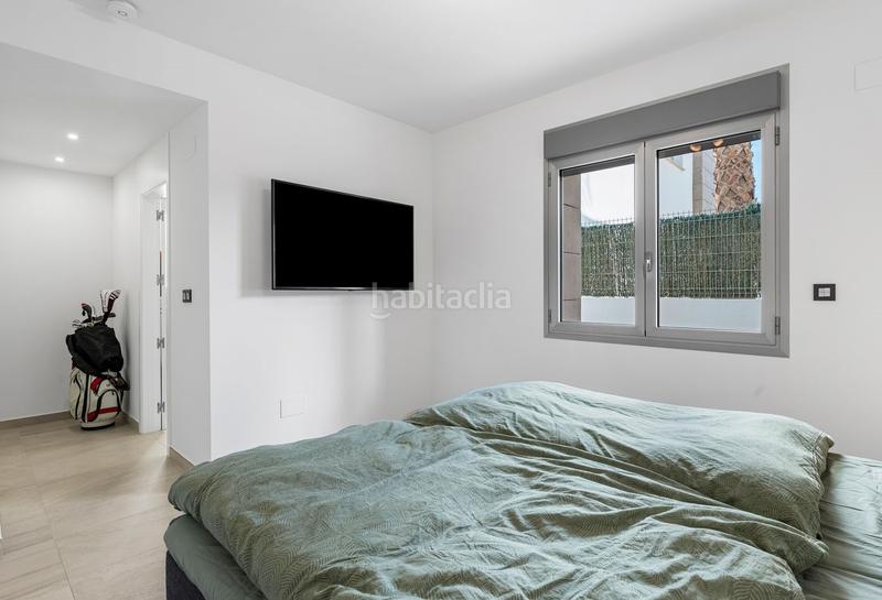 Foto 33c52714-62ba-4edc-b2f0-a2bc5776e4ea. Xalet amb aparcament piscina a El Raso Guardamar del Segura