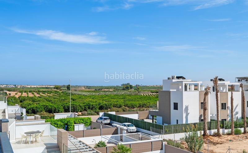 Foto 926a318b-6740-47bd-83cc-175879015ddc. Xalet amb aparcament piscina a El Raso Guardamar del Segura