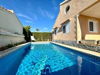 Miete Haus in La Florida. Disponible desde 1 de diciembre para todo el año.esta magnífica