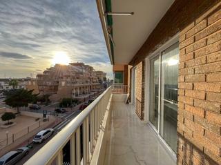 Location Appartement à Punta Prima. Disponible a partir de septiembrenbsppara larga estancia.este re