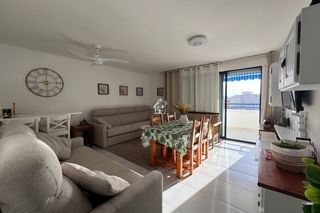 Location Appartement à El Acequión. Vivienda disponible desde septiembre hasta el 30 de junio.solo d