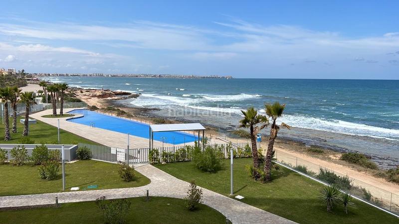 Foto 4f8e4bf6-82e4-40ec-b6c7-ce619942e92a. Piso oportunidad única. el espectacular apartamento se encuentra en uno de los residenciales más cotizados de la costa mediterránea, en en Torrevieja