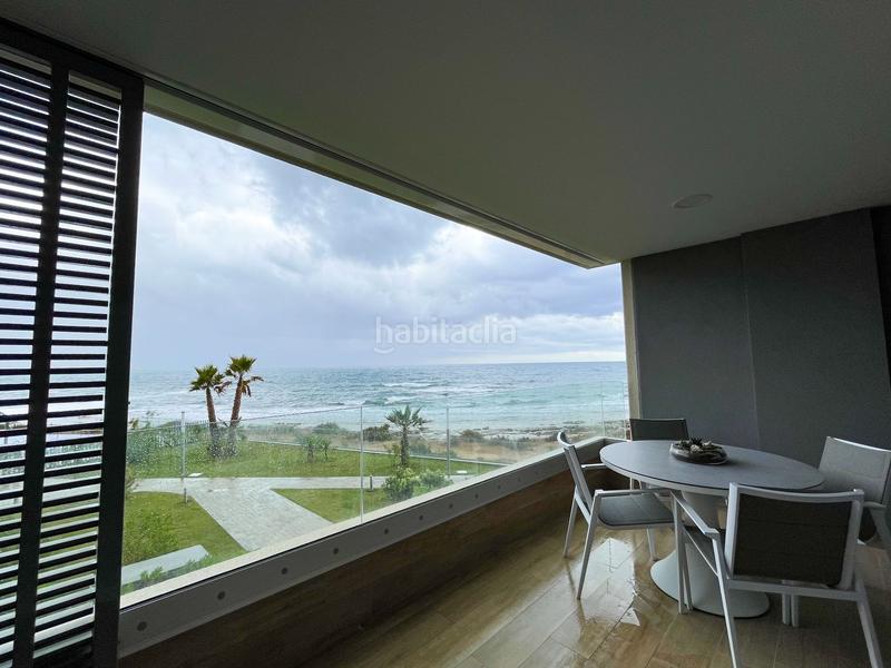 Foto 71498cbe-fd0f-4729-b639-7ffe7ea201f1. Piso oportunidad única. el espectacular apartamento se encuentra en uno de los residenciales más cotizados de la costa mediterránea, en en Torrevieja