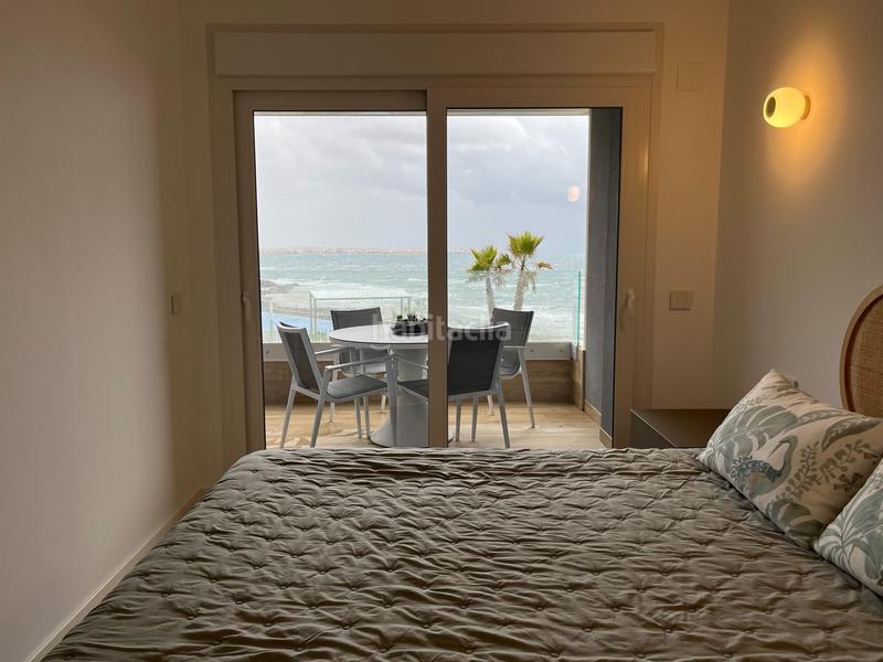 Foto cd7f2eef-2bd1-4da6-9cff-065941deb144. Piso oportunidad única. el espectacular apartamento se encuentra en uno de los residenciales más cotizados de la costa mediterránea, en en Torrevieja