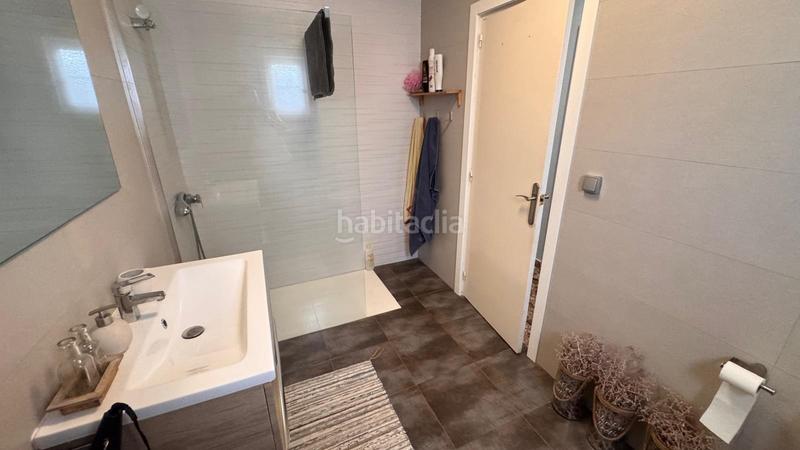 Foto 9cf953da-f506-4dc9-b48e-28de8453de7b. Alquiler piso disponible desde ya para larga temporadase alquila luminosa vivienda recientemente reformada, lista para entrar a vivir. consta de en Rojales