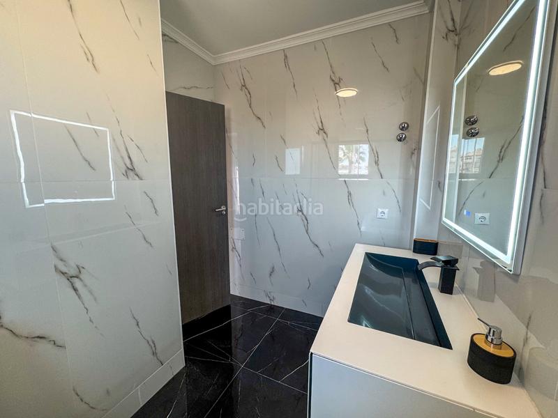 Foto 0b6fc438-4b1e-4be0-b242-95f4c396b124. Alquiler casa disponible desde 1 julionbsppara todo el año.te presentamos esta magnífica vivienda completamente reformada y distribuida en dos p en Orihuela