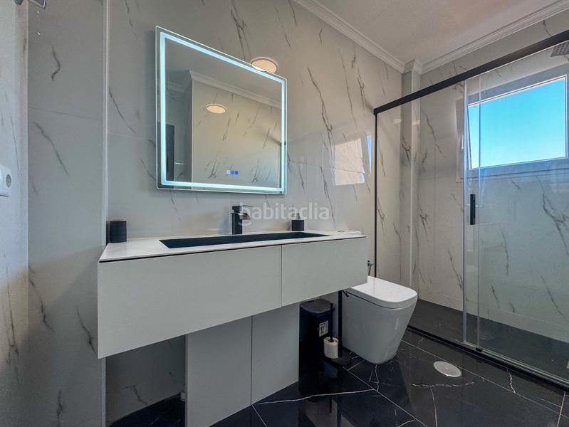 Foto 1e16aee6-35d8-4e20-a4ef-9b1def956caf. Alquiler casa disponible desde 1 julionbsppara todo el año.te presentamos esta magnífica vivienda completamente reformada y distribuida en dos p en Orihuela