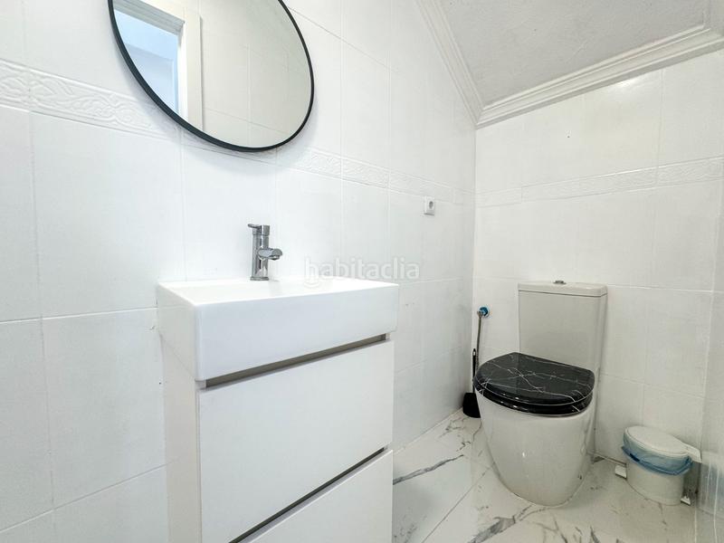 Foto 3457bce8-c623-4708-a337-a1cde90216ac. Alquiler casa disponible desde 1 julionbsppara todo el año.te presentamos esta magnífica vivienda completamente reformada y distribuida en dos p en Orihuela