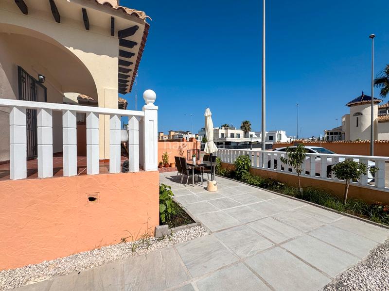 Foto 9817f114-594e-4f11-8726-defbfa4686ad. Alquiler casa disponible desde 1 julionbsppara todo el año.te presentamos esta magnífica vivienda completamente reformada y distribuida en dos p en Orihuela