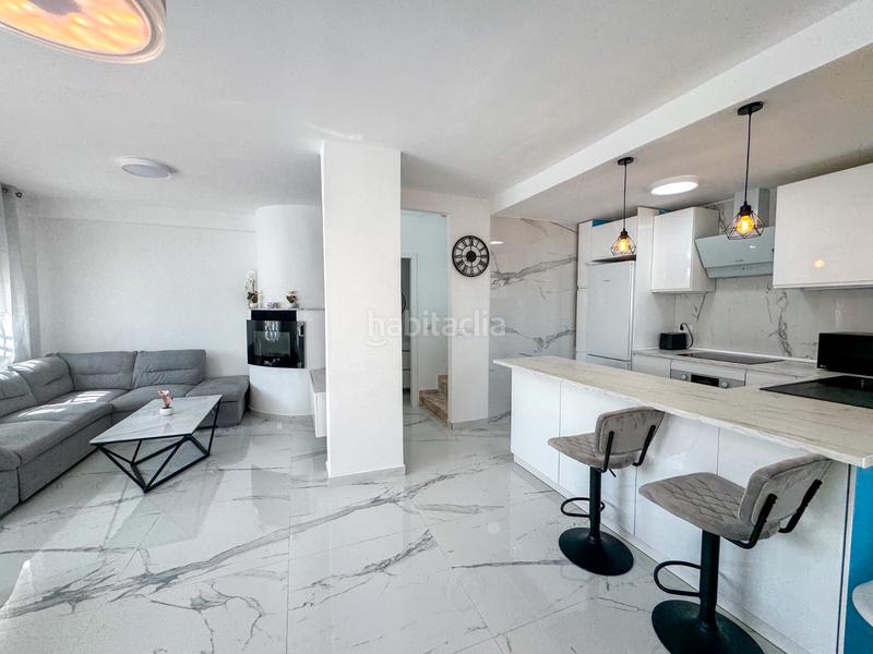 Foto ade08ddc-ce5e-4b1e-8719-22f834267726. Alquiler casa disponible desde 1 julionbsppara todo el año.te presentamos esta magnífica vivienda completamente reformada y distribuida en dos p en Orihuela