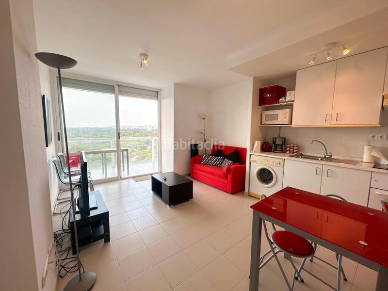 Foto 65301946-7e4e-4600-b555-90e03c1b2e1f. Lloguer apartament amb aparcament piscina a Puerto Deportivo Guardamar del Segura