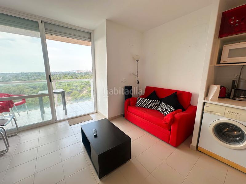 Foto 6c883413-3b59-4b80-98b6-f23e72e35dad. Lloguer apartament amb aparcament piscina a Puerto Deportivo Guardamar del Segura