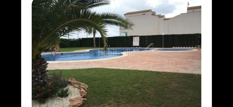 Foto 7846d2ae-ab87-418f-96d6-678e3b2c0040. Alquiler piso disponible desde ya para larga temporadabungalow en planta baja en los altos, acogedor y con mucho encanto, este bungalow cuenta c en Orihuela