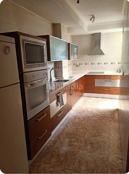 Foto 7ee3f49d-3c6a-4a44-900f-d2d6416fc1af. Alquiler piso disponible desde ya para larga temporadabungalow en planta baja en los altos, acogedor y con mucho encanto, este bungalow cuenta c en Orihuela