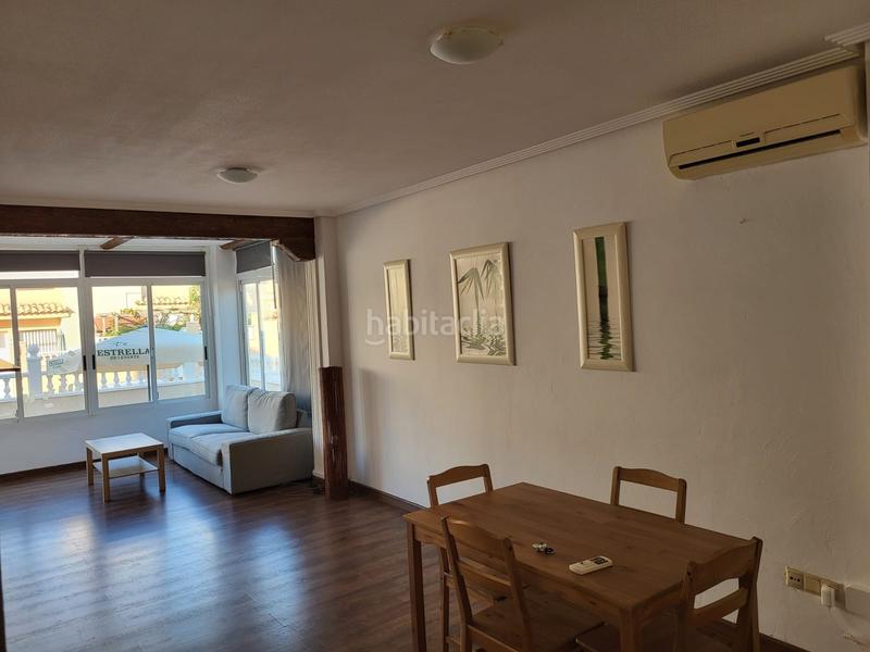 Foto c0ba6893-8310-40e2-8954-e9d6b7623355. Alquiler piso disponible desde ya para larga temporadabungalow en planta baja en los altos, acogedor y con mucho encanto, este bungalow cuenta c en Orihuela