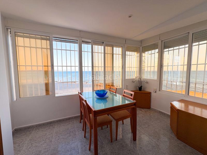 Foto 53e7bb63-5b69-43cc-ad64-16e21f2daf33. Alquiler piso disponible desde ya para todo el añose alquila magnífico apartamento totalmente reformado y listo para entrar a vivir, situado en en Torrevieja