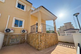 Location Maison à San Miguel de Salinas. Disponible desde septiembre hasta finales de noviembreeste impre