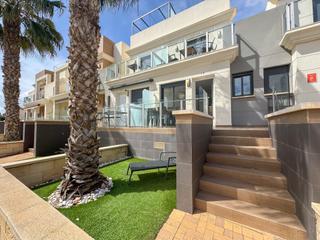 Lloguer Casa adossada a La Zenia. Disponible desde 1 noviembre para larga temporada.este encantado