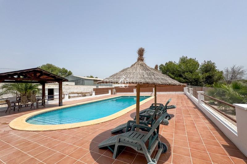 Foto b9aed2cb-a5e2-422b-92b7-2a3d63c6205c. Miete haus mit parking pool in El Pinar de Campoverde Pilar de la Horadada