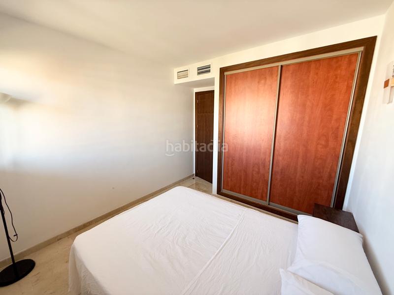 Foto 2b768393-30f8-4ffa-887c-0d1249a465cf. Location appartement avec parking piscine dans Punta Prima Torrevieja