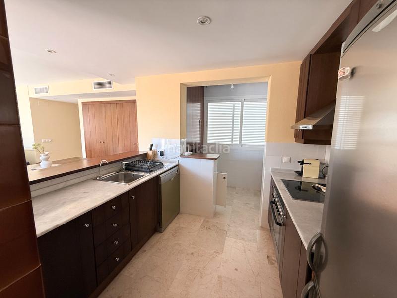 Foto 920d2e9d-96d1-45ab-9d87-a5d96914c0f1. Location appartement avec parking piscine dans Punta Prima Torrevieja