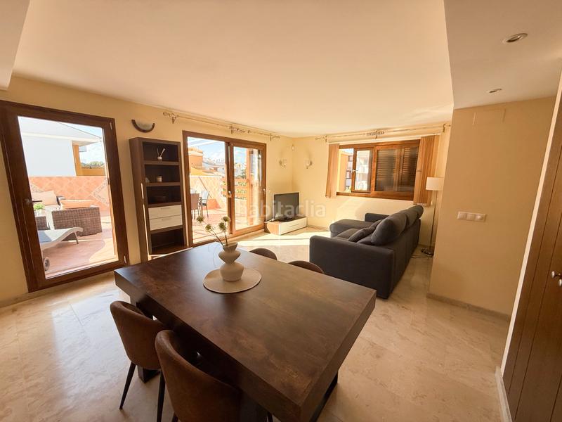 Foto f8f25a7f-d840-4a1e-8525-7e503b065a40. Location appartement avec parking piscine dans Punta Prima Torrevieja