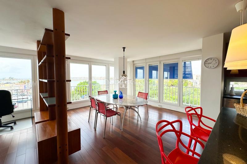 Foto 2bca5f2c-8572-458b-b089-5fe4d20bd0fc. Lloguer pis amb aparcament piscina a Puerto Deportivo Torrevieja