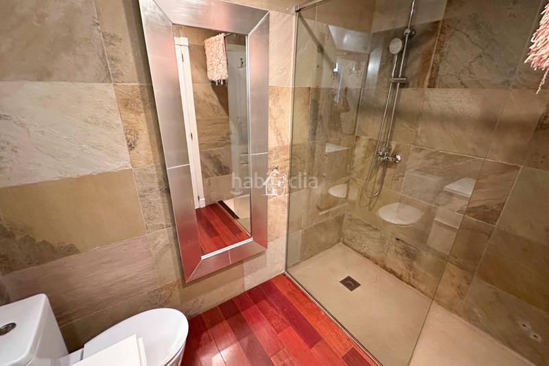 Foto ea050f8d-3c6a-4fd1-ba8f-f8b6d9cac631. Lloguer pis amb aparcament piscina a Puerto Deportivo Torrevieja