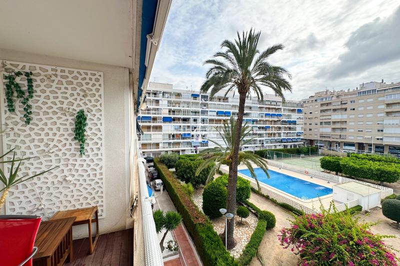 Foto 8b40fbe4-f659-4ef9-bca8-071f0e7efffe. Location appartement avec parking piscine dans Puerto Deportivo Torrevieja