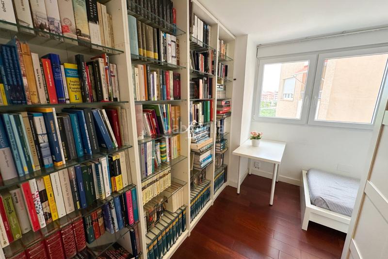 Foto a5edee92-d3c3-4709-85b6-7fe12f933d87. Location appartement avec parking piscine dans Puerto Deportivo Torrevieja