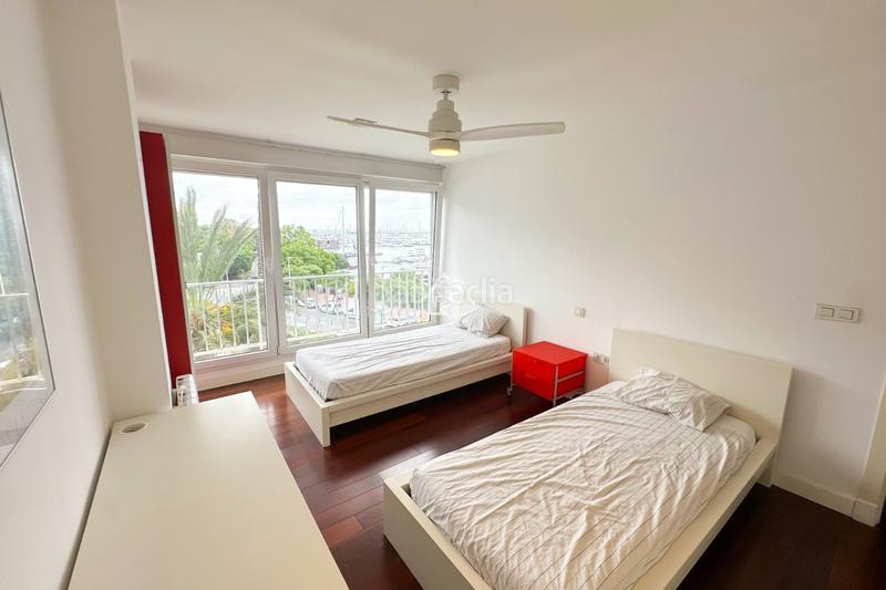 Foto c1081dff-821a-4bc1-8d0a-23e32baadf30. Location appartement avec parking piscine dans Puerto Deportivo Torrevieja