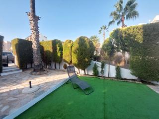 Lloguer Casa aparellada a Cabo Roig. Disponible desde ya para larga temporadaubicado en una de las zo