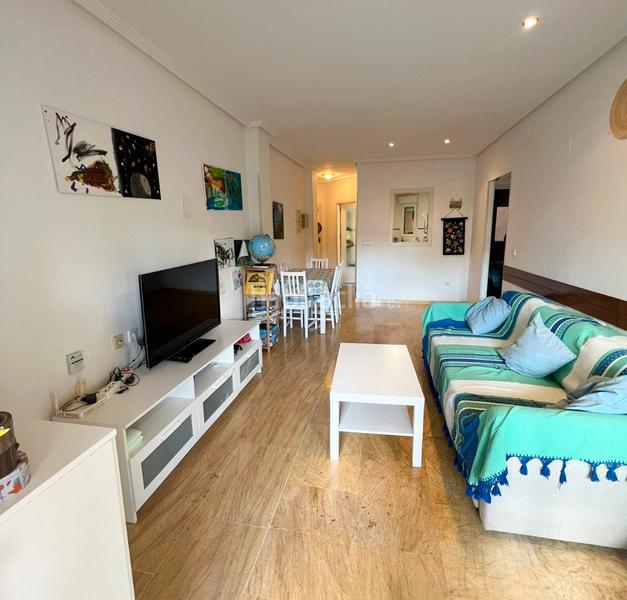 Foto 3d1a3af8-5e95-4a50-aa3d-86b1f8d88172. Location appartement avec parking piscine dans Aguamarina Orihuela