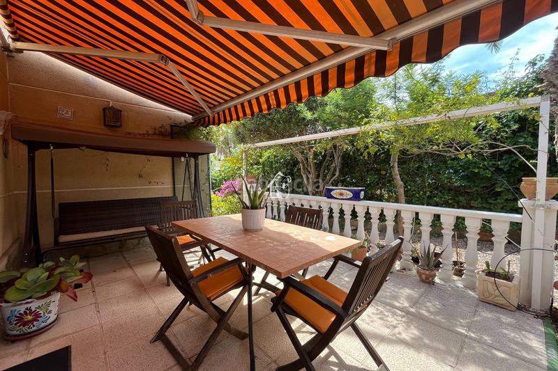 Foto 67aa9525-2246-4ae1-ac61-779191d8cf18. House with pool in Los Balcones y los Altos Orihuela