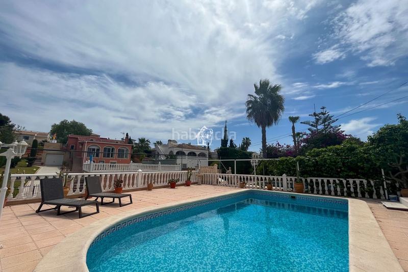 Foto b0b3bc58-f092-4773-8acd-d622b9eb3ea5. House with pool in Los Balcones y los Altos Orihuela