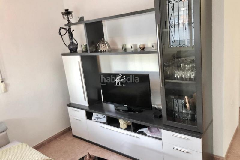 Foto 3664a450-b88e-4670-8465-7cfa45b8ad97. Rent semi detached house with parking in La Florida Orihuela