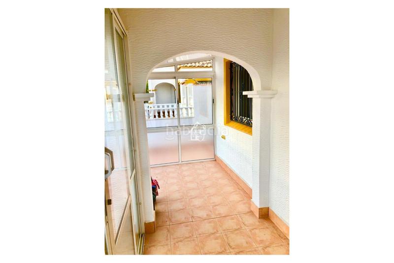 Foto 61ea4c83-eeb8-4604-98c4-3163658251c9. Rent semi detached house with parking in La Florida Orihuela