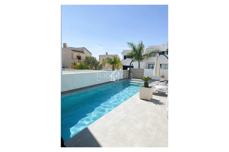 Foto b3bd54f7-5eb8-4d05-bcbb-11e86f7b37d5. Lloguer casa amb aparcament piscina a San Fulgencio