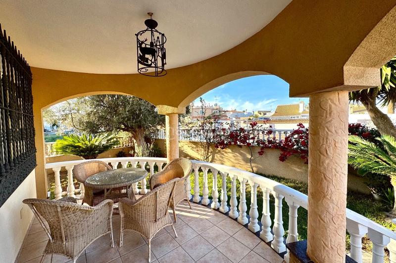 Foto 7a3a25aa-8b4b-4a0d-86fd-7f33855ab67b. Lloguer casa amb piscina a Playa Flamenca Orihuela