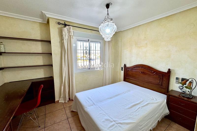 Foto 59a9a427-f1fc-49ab-998d-b558493ac8dd. Location maison avec piscine dans Playa Flamenca Orihuela