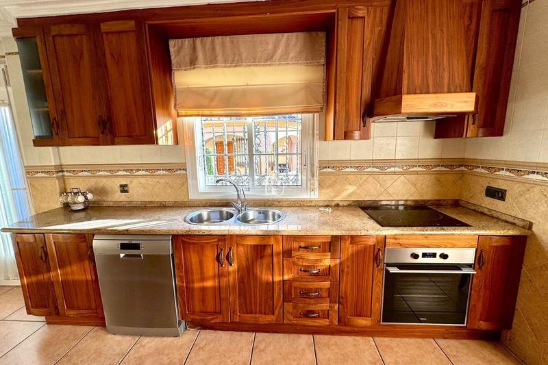 Foto fef64efa-fd87-4337-a399-f4734f85aca1. Location maison avec piscine dans Playa Flamenca Orihuela