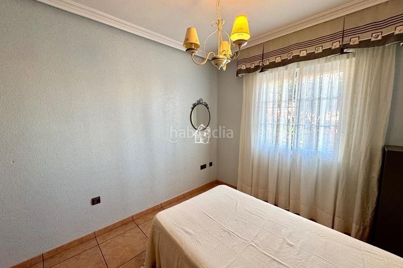 Foto aab0ac33-2e06-4a06-9f21-a61efa93680f. Rent house with pool in Playa Flamenca Orihuela