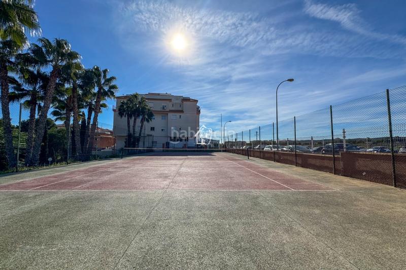 Foto cc6737ba-d4ed-4850-bdda-9494c5cac744. Rent flat with pool in Playa Flamenca Orihuela