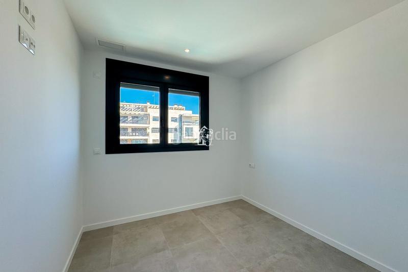 Foto 14b03f48-fd7c-4ec5-9ec1-f9ed52c4a37d. Miete etagenwohnung mit parking pool in Campoamor Orihuela