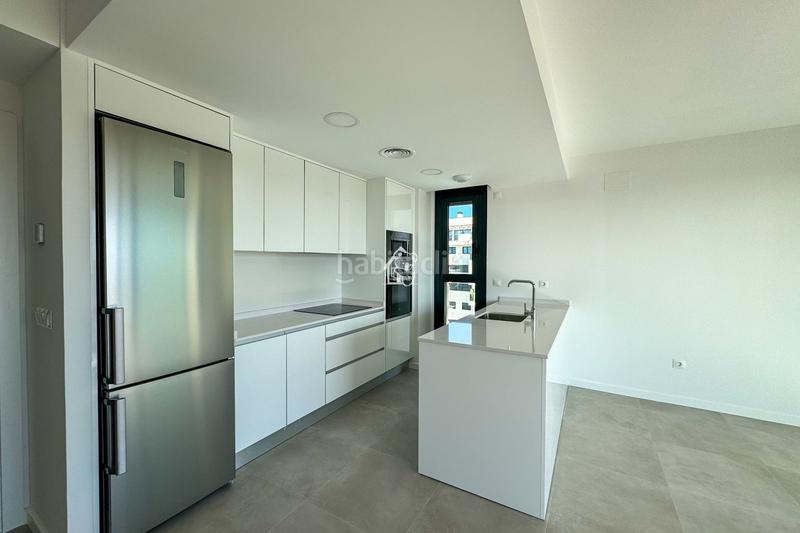 Foto 1cfbf447-ba50-4514-b4b0-9f2091137c05. Rent flat with parking pool in Campoamor Orihuela