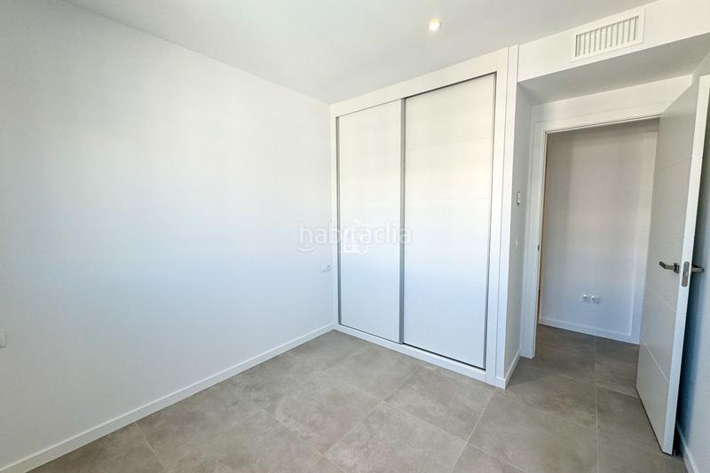 Foto 6f81b51f-c7e2-4d12-933a-ede328cabc64. Rent flat with parking pool in Campoamor Orihuela