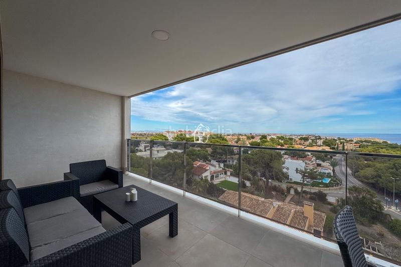 Foto b4726907-fbe8-4cb0-a4e2-5d0efcf7920a. Rent flat with parking pool in Campoamor Orihuela