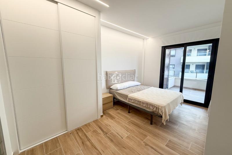 Foto f963d0c7-030e-46dc-a618-42ffcd69506a. Location appartement avec piscine dans Villamartín-Las Filipinas Orihuela