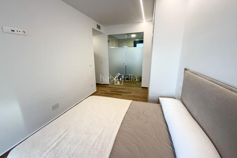 Foto 764d3c07-f378-48e5-8f5f-c87ee4a4d999. Rent apartment with pool in Villamartín-Las Filipinas Orihuela