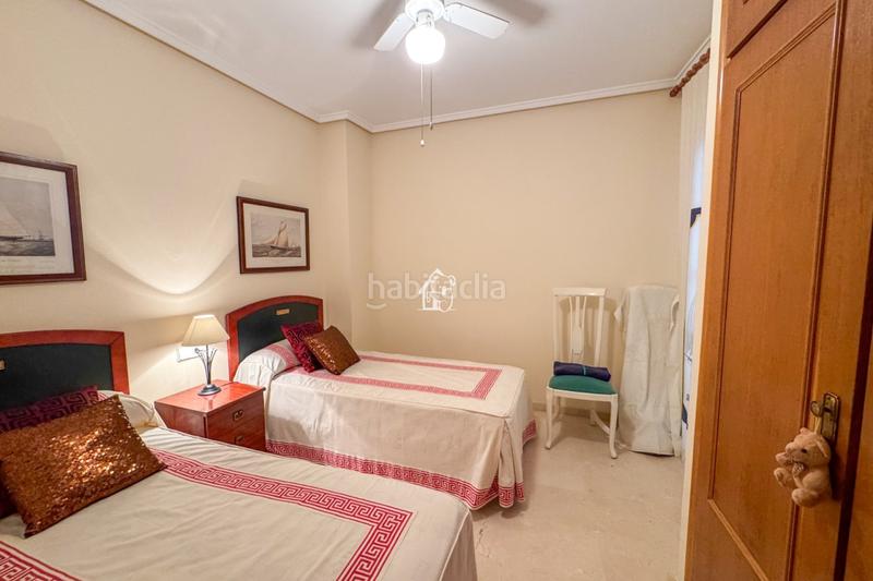 Foto c339ec30-1f80-4d8c-82ca-a9cc8f14a803. Lloguer apartament a Zona Playa de los Locos Torrevieja